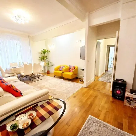 16 Michel-ange Les Beaux Quartiers De Paris